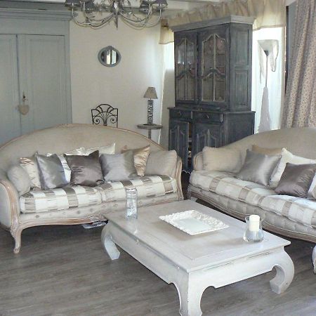 La Caldamente Bed and Breakfast Rieux-de-Pelleport Exteriör bild
